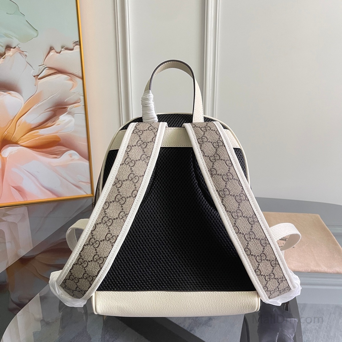 547965/685769啡白_5