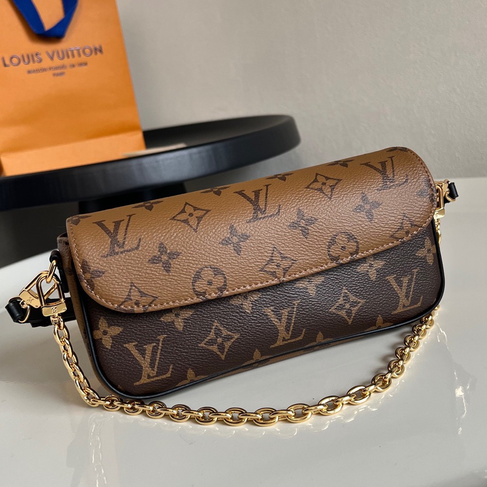 M81911 Wallet on Chain Ivy_1