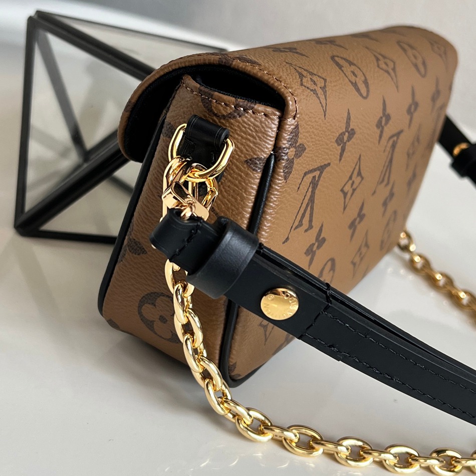 M81911 Wallet on Chain Ivy_2