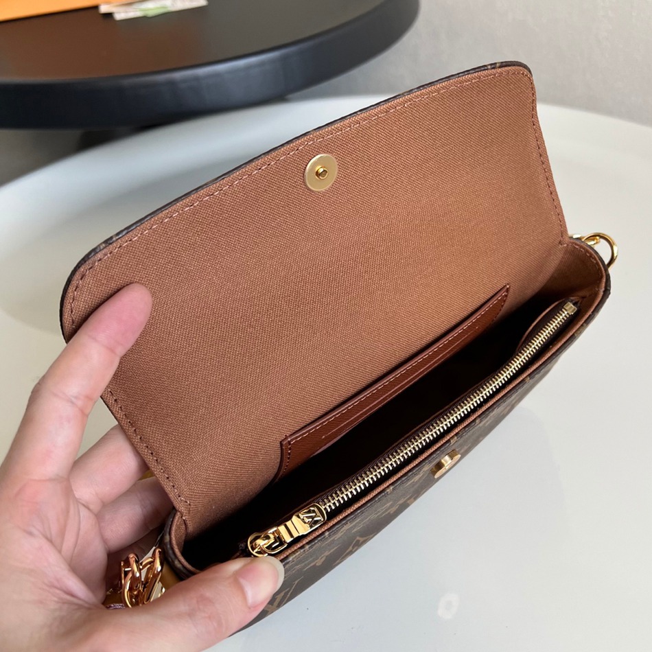 M26587 Wallet on Chain Ivy_5
