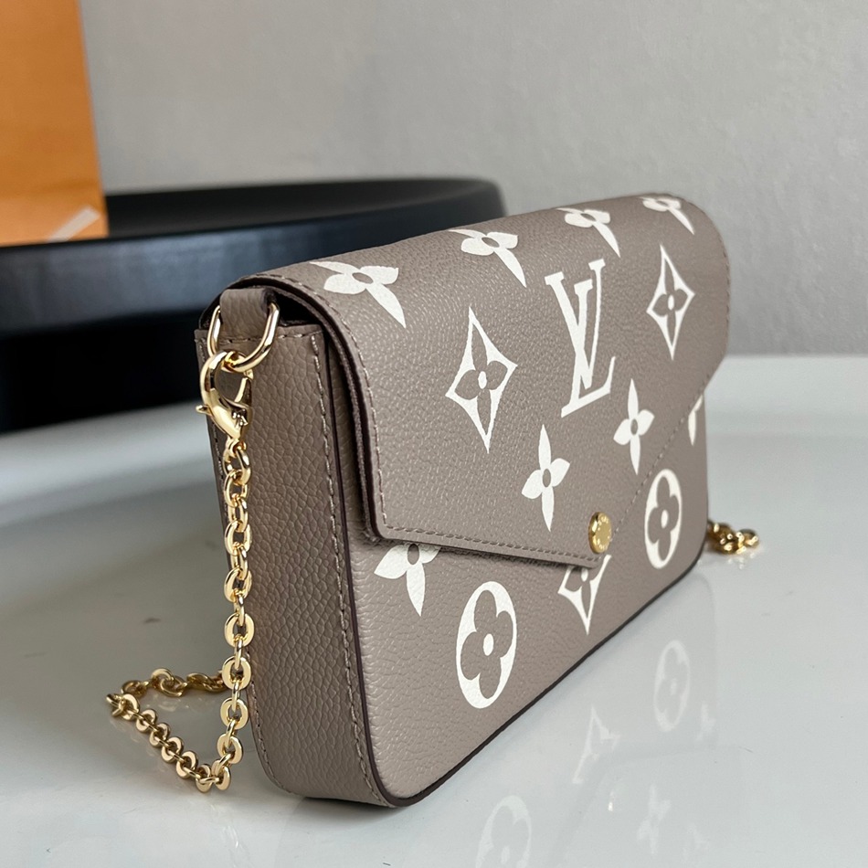 M82610 Felicie Pochette_2
