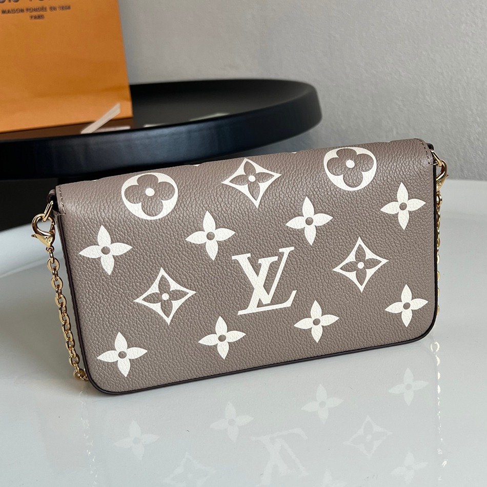 M82610 Felicie Pochette_3