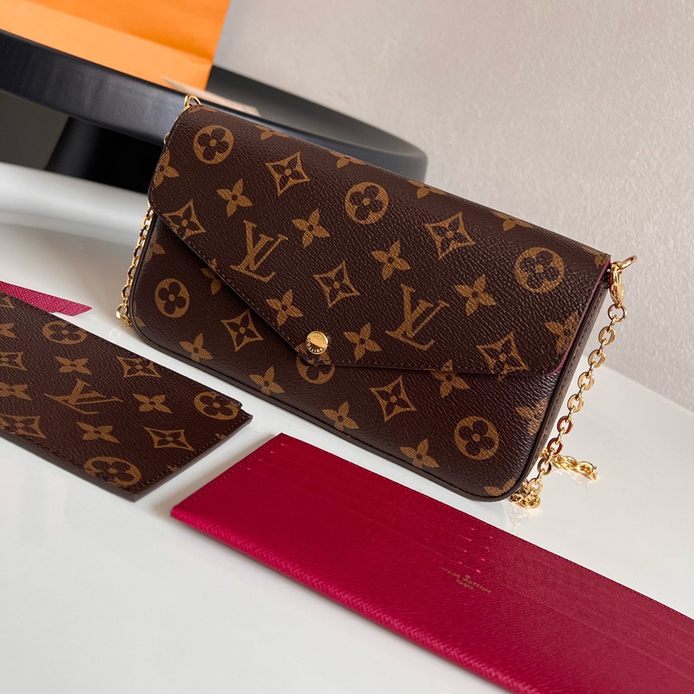 M81896 Felicie Pochette_1