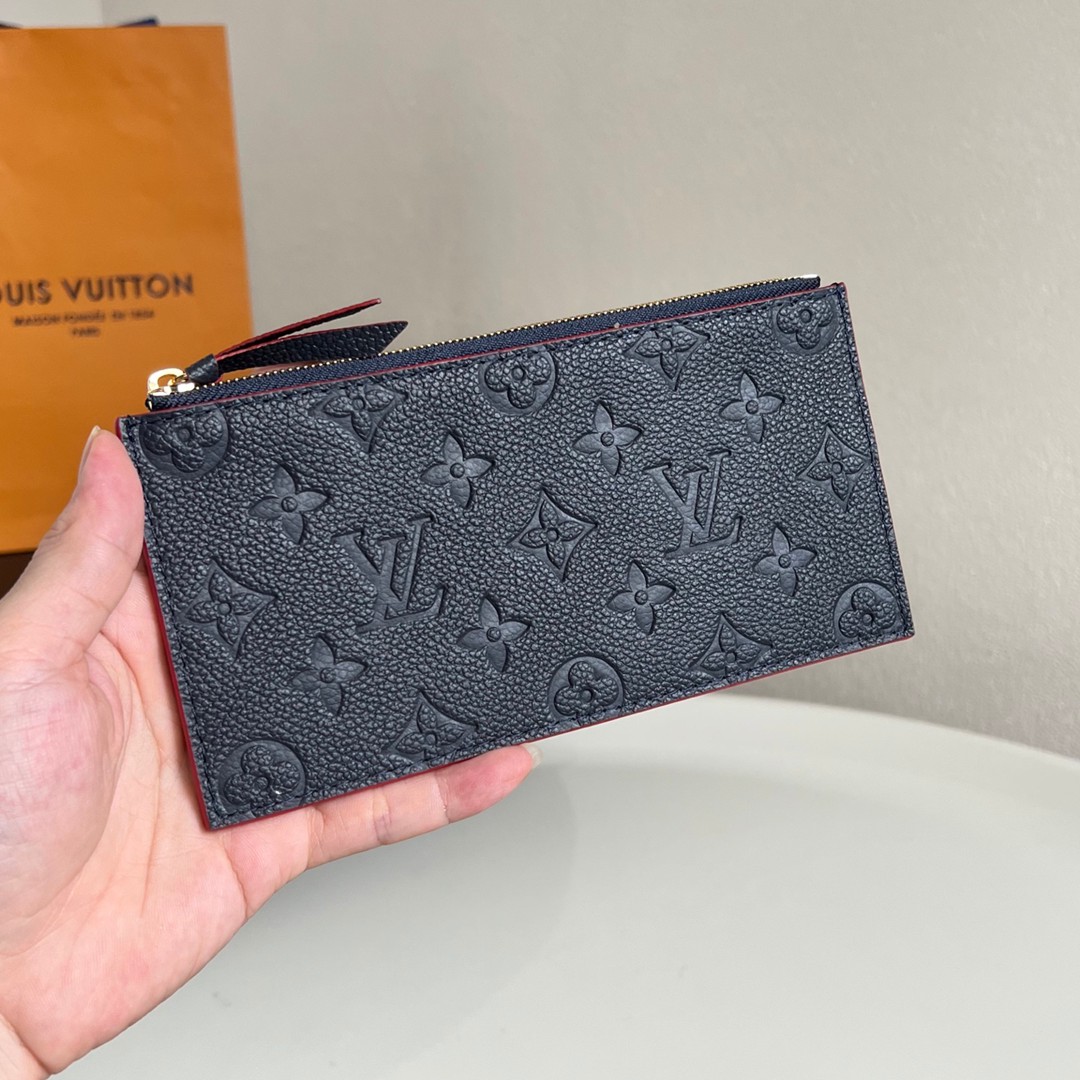 M64064 Pochette Félicie 藍色壓花鏈條包-6