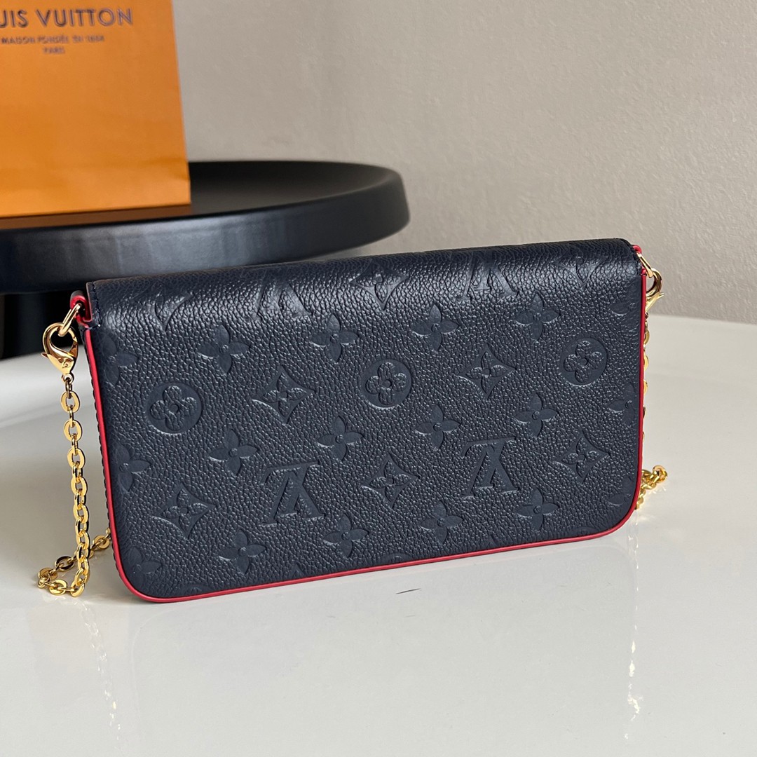 M64064 Pochette Félicie 藍色壓花鏈條包-3
