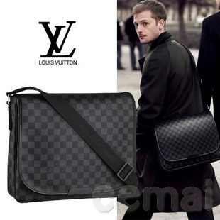 lv 黑棋盤格系列斜背包n58029-3