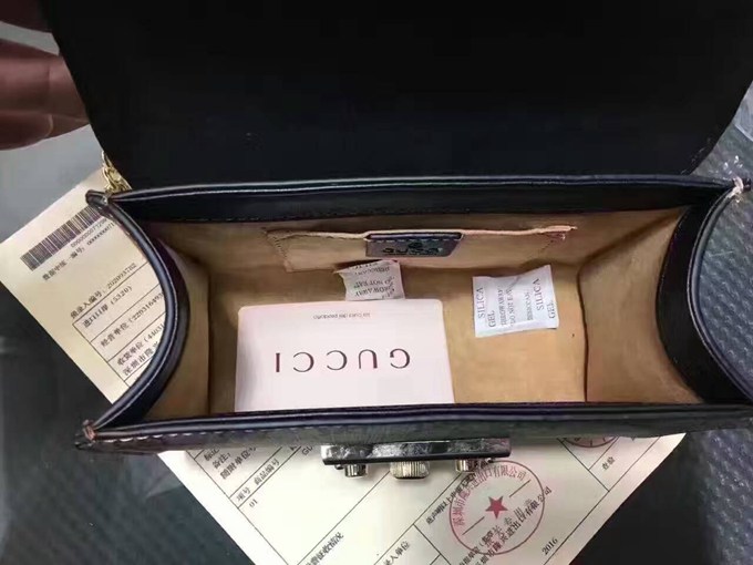 409487斜背包 長20CM 黑色-6