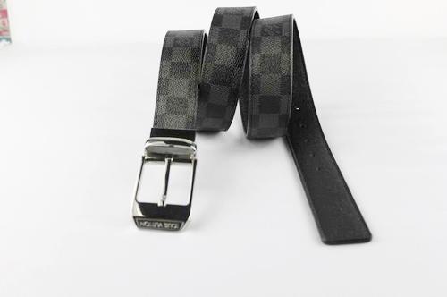 lv 黑格皮帶