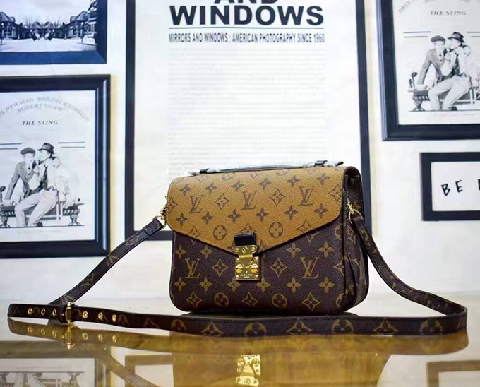 M41465 Pochette Metis 女款斜背包 YL3-3