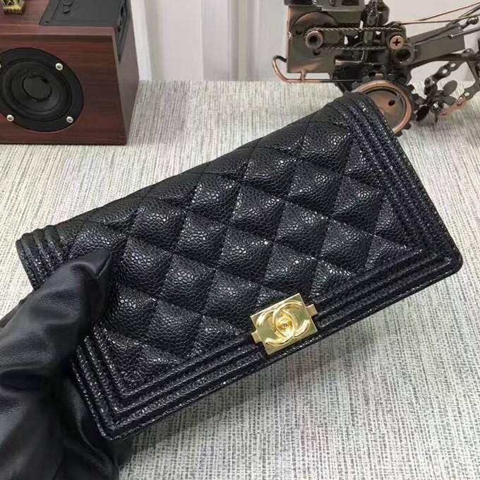 88722 魚子醬系列長款兩折長夾 BOY系列 金色五金