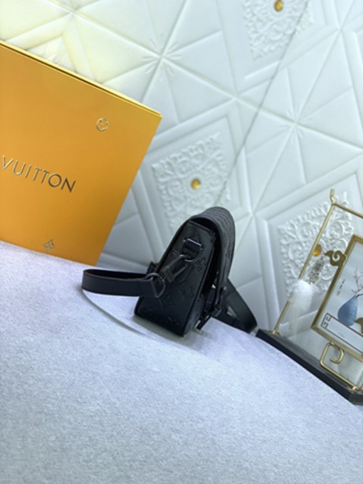 LV M47060壓花  男包郵差包系列 MONTSOURIS 小號郵差包 斜背包-5