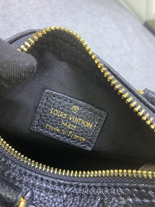 LV M81456Monogram Empreinte 壓紋皮革迷你波士頓包-6