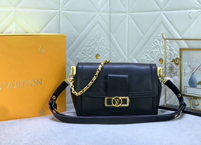 LV M25209Dauphine Soft 中號包包