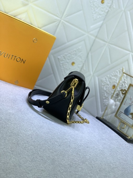 LV M25209Dauphine Soft 中號包包-5