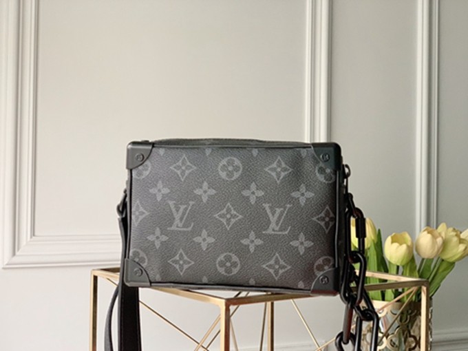 LV M44735  MINISOFTTRUNK黑花盒子包包原單品質-2