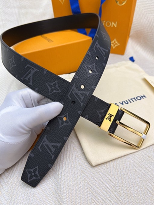 LV 扣頭字母logo黑花皮帶-3