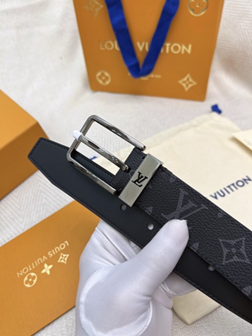 LV 扣頭字母logo黑花皮帶-13