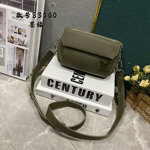 M83563 Pilot 迷你郵差手袋-22
