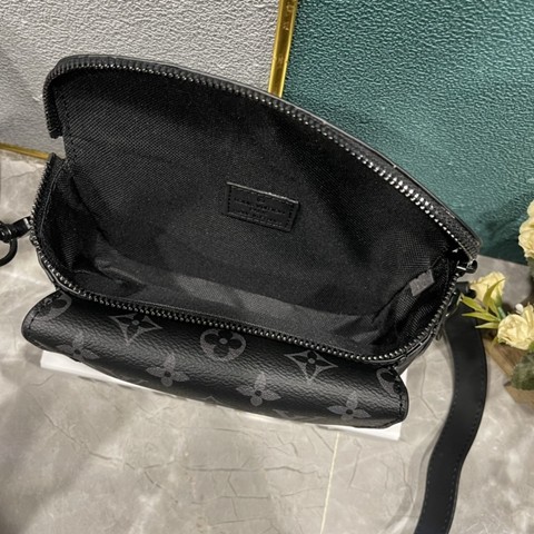 M83563 Pilot 迷你郵差手袋-20