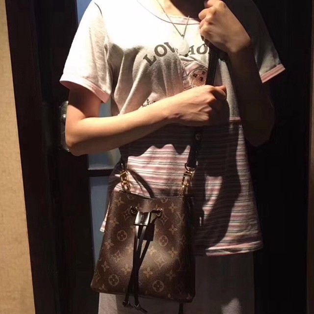 M44011 迷你 水桶包 Monogram帆布面料 黑色