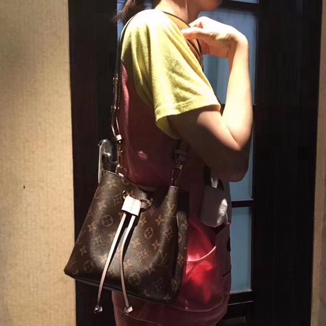 M44011 迷你 水桶包 Monogram帆布面料 粉色