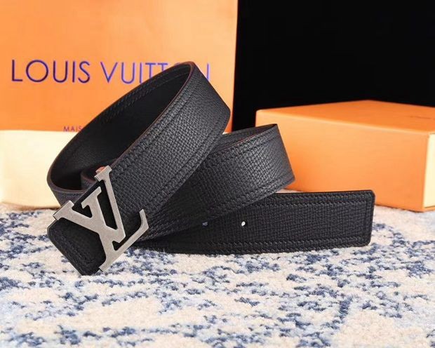 LV MADEinSpain 牛皮 十字紋 寬4cm-5