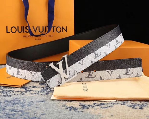 LV 內襯頭層小牛皮底 老花皮帶 寬4cm-8