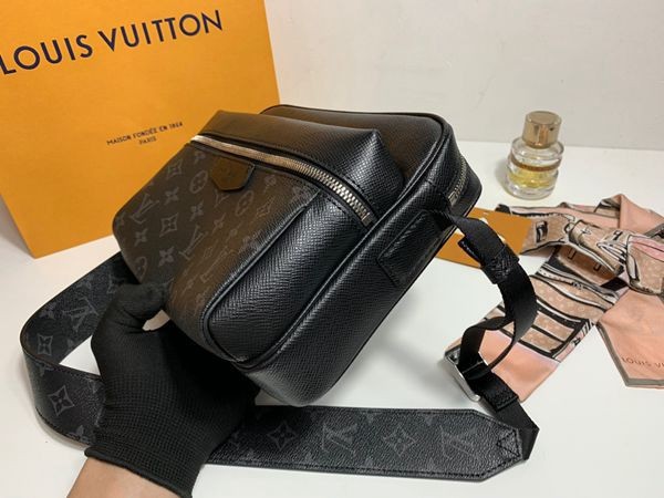 M30233 OUTDOOR 郵差包 原單-6