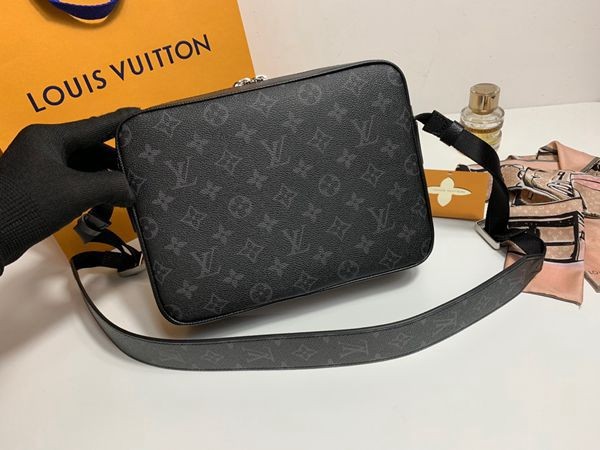 M30233 OUTDOOR 郵差包 原單-7