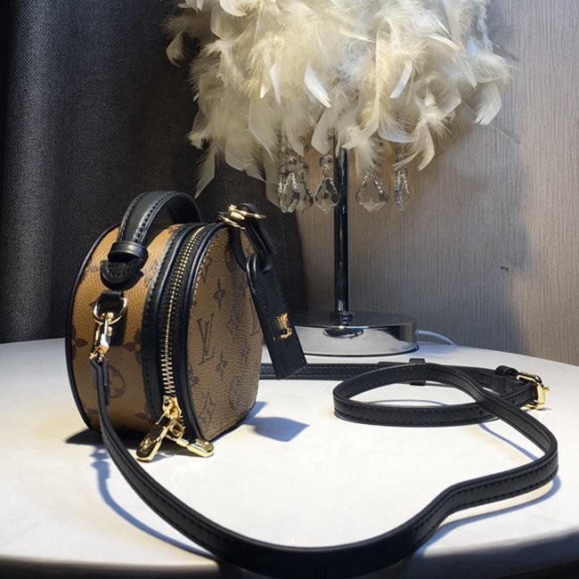 M68276 MINI BOITE CHAPEAU 手袋-7