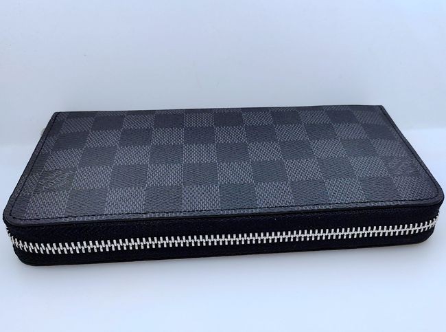 M60017黑格 拉鍊長夾-2
