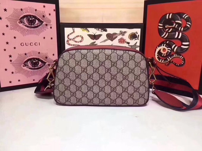 476466彩色肩帶和古銅魚嘴扣 斜背包 紅色-6