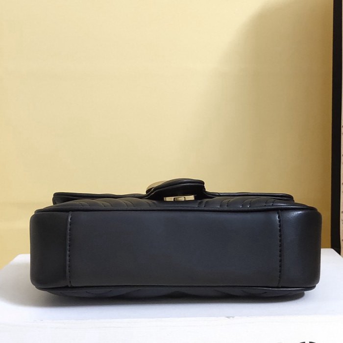 446744 Gucci Marmont 絎縫肩背包 22*13*6cm-4