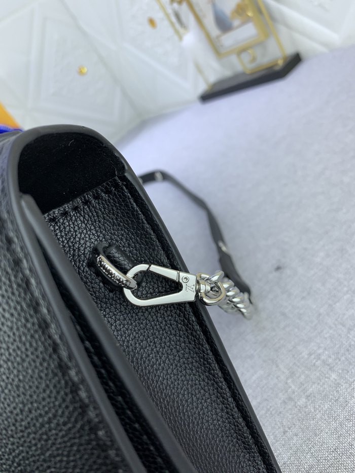 M56088 Lockme 手包23.5x16x5.5cm-6