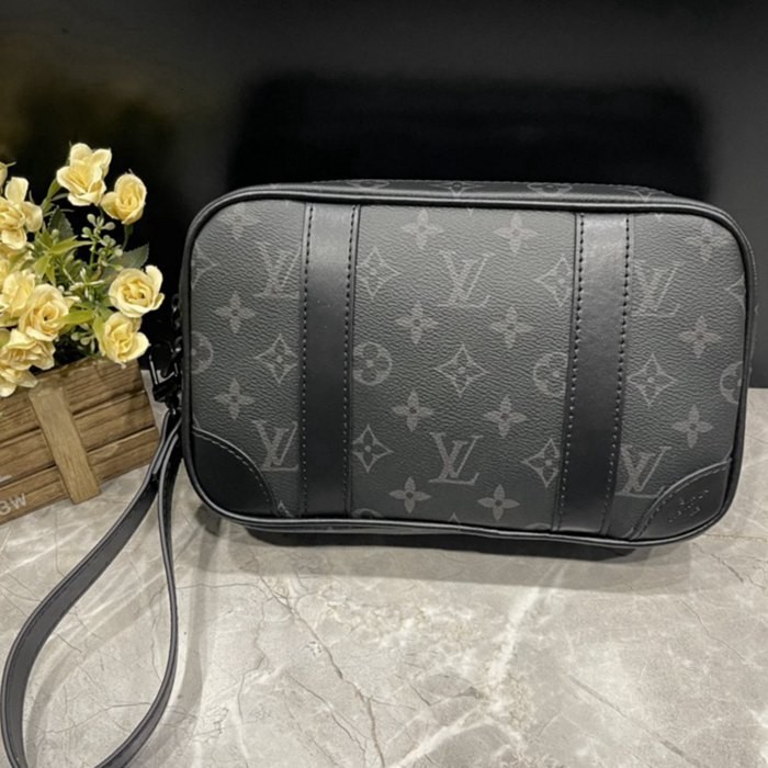 M82076 黑花 Pochette Kasai 手拿包25x16x6.5cm
