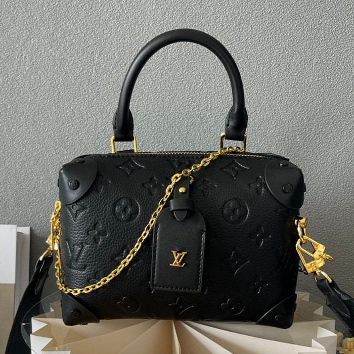 M45571 黑色全皮壓花 Petite Malle Souple 手袋 20x14x7.5cm