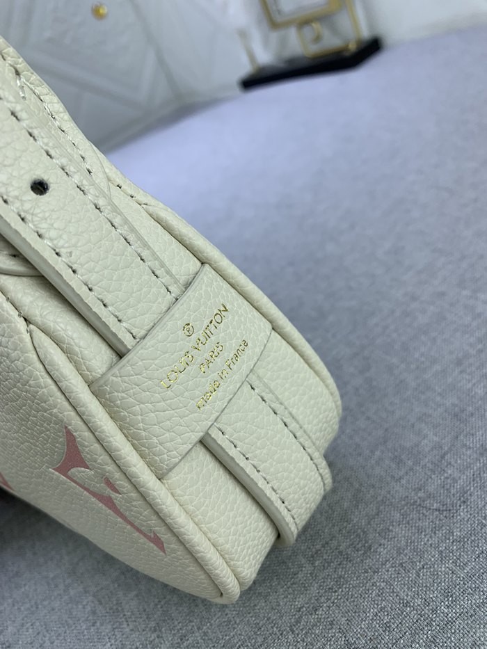M82519奶白 粉色印字 Mini Moon 手袋 20.5x11x5-4
