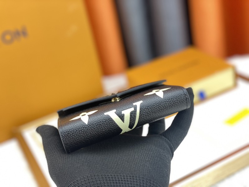 m80086 VICTORINE 錢夾 黑色12x9.5x1.5-3