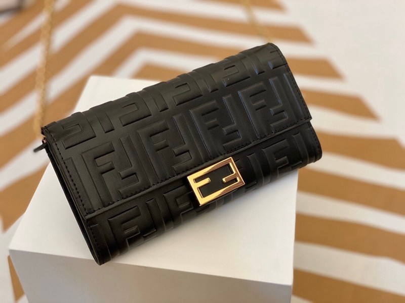 621666 黑色 長夾 19x10.5x3.5