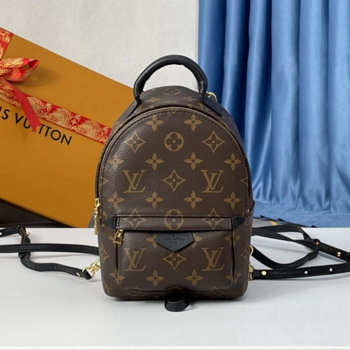 M44873 Nicolas Ghesquiere 