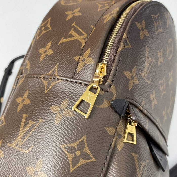 M44873 Nicolas Ghesquiere -5