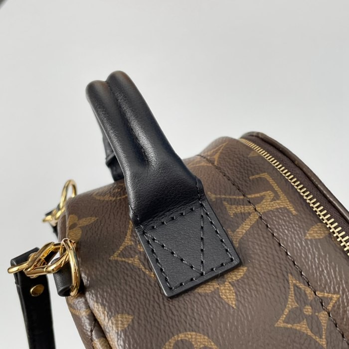M44873 Nicolas Ghesquiere -6